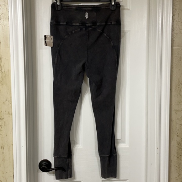 Free People High-Rise Ankle Hot Shot Leggings - Picture 12 of 13